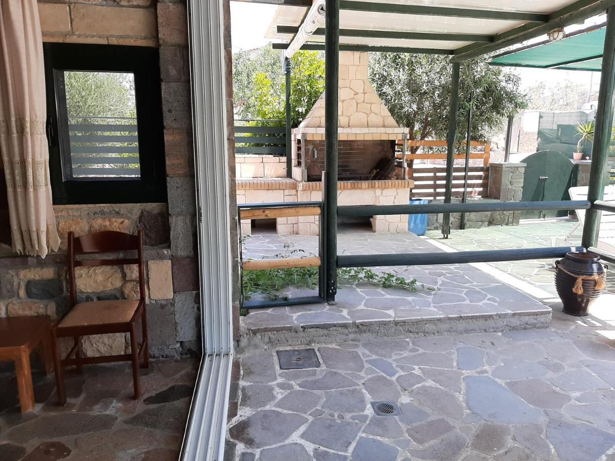 الشقق الفندقية سوفالافي  Ela Mesa المظهر الخارجي الصورة